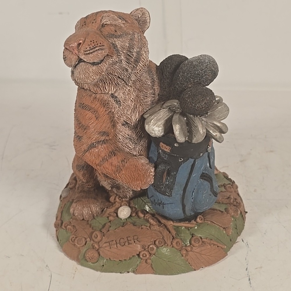 Tiger Figurine by Timothy Wolf Vintage 2011 Golf Figure